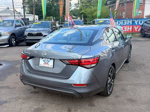 Used 2024 Nissan Sentra SV FWD image 7
