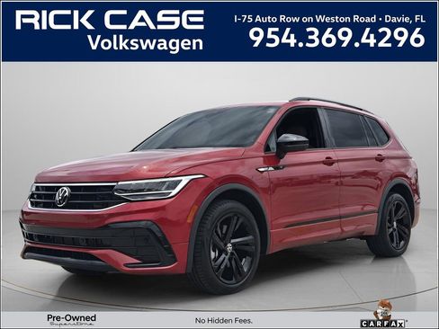 Used 2024 Volkswagen Tiguan SE R-Line FWD image 1