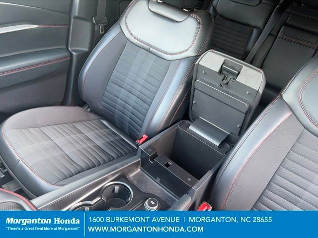 Used 2025 Ford Explorer ST-Line RWD image 22