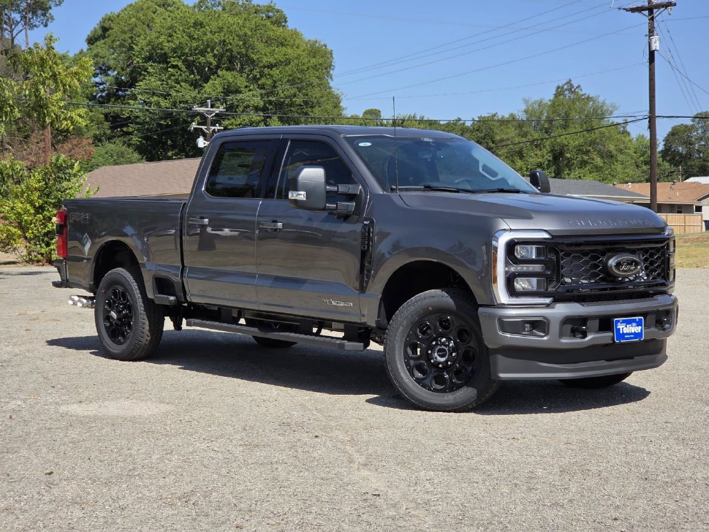 New 2026 Ford F250 XLT w/ XLT Premium Package AWD/4WD image 2