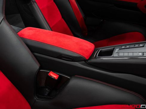 Used 2018 Porsche 911 GT2 RS image 44