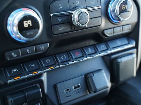 Used 2020 GMC Sierra 1500 AT4 w/ AT4 Premium Package image 35