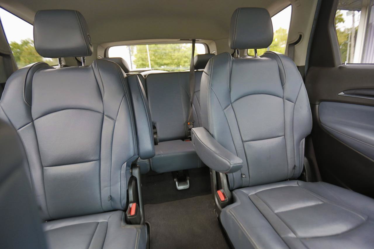 Used 2018 Buick Enclave Premium w/ Trailering Package FWD image 13