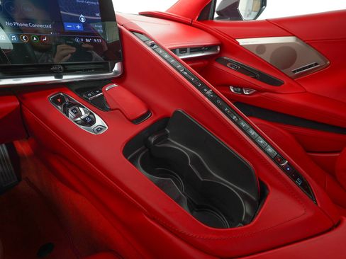 Used 2023 Chevrolet Corvette Stingray Premium Conv w/ Z51 Performance Package RWD image 22