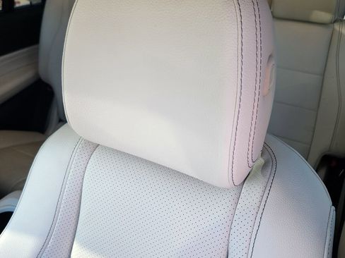 Used 2020 Mercedes-Benz GLS 450 4MATIC image 14