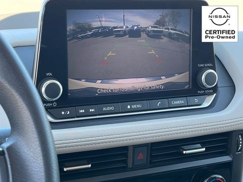 Certified 2023 Nissan Rogue SV FWD image 25