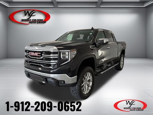 Used 2023 GMC Sierra 1500 SLT w/ SLT Premium Package AWD/4WD image 1