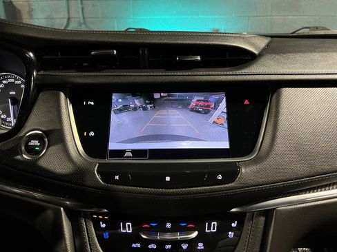 Used 2021 Cadillac XT5 Sportv image 8