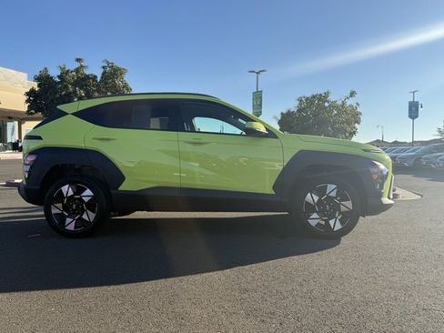 Certified 2025 Hyundai Kona SEL image 9