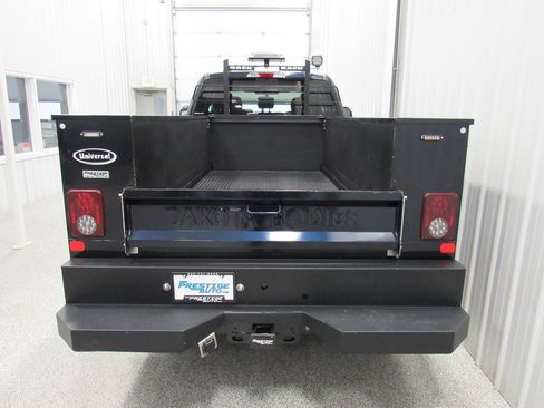 Used 2022 Ford F250 XL w/ Power Equipment Group AWD/4WD image 12