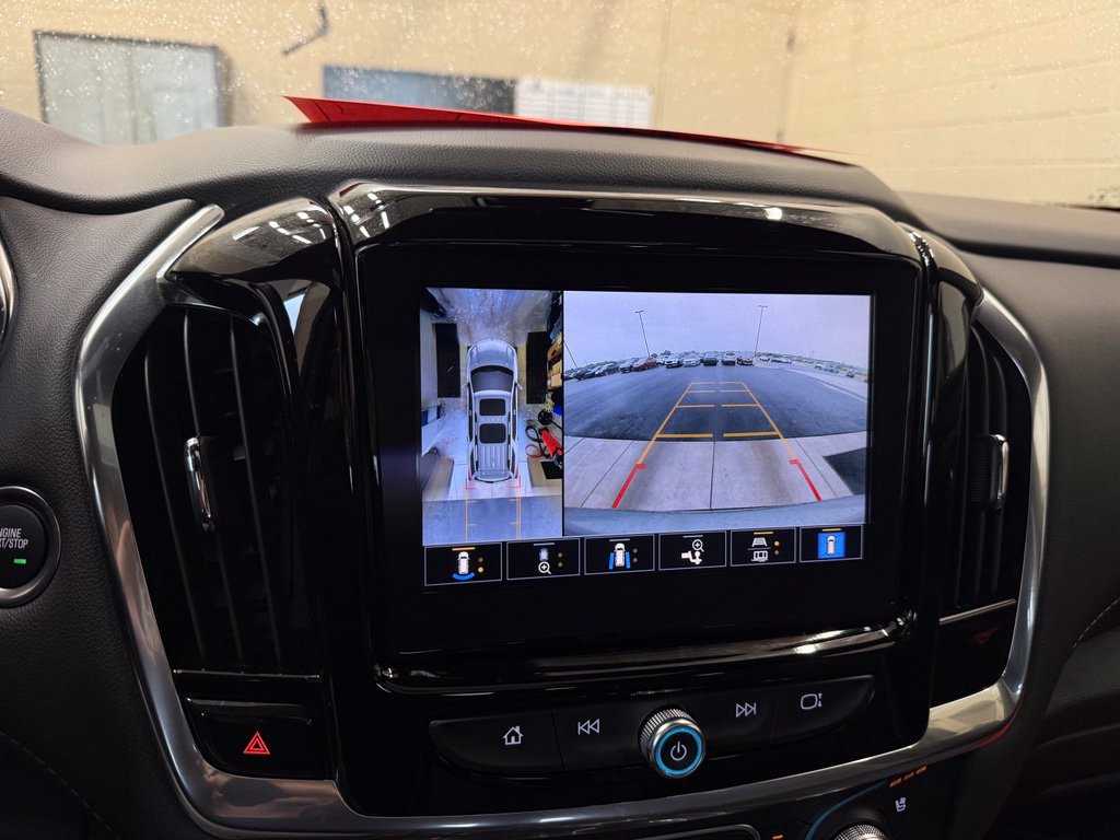 Used 2023 Chevrolet Traverse Premier w/ Redline Edition AWD/4WD image 16