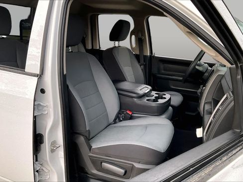 Used 2022 RAM 1500 Tradesman w/ Electronics Group AWD/4WD image 9