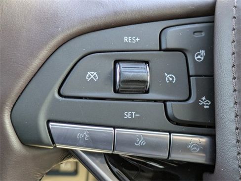 Used 2024 Cadillac Escalade Sport Platinum w/ LPO, ONYX Package image 26