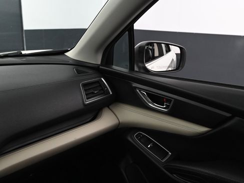 Used 2019 Subaru Ascent Limited image 24