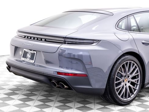 New 2026 Porsche Panamera 4 image 32