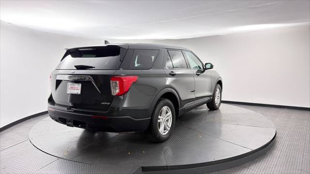 Used 2023 Ford Explorer 4WD w/ Class IV Trailer Tow Package image 8