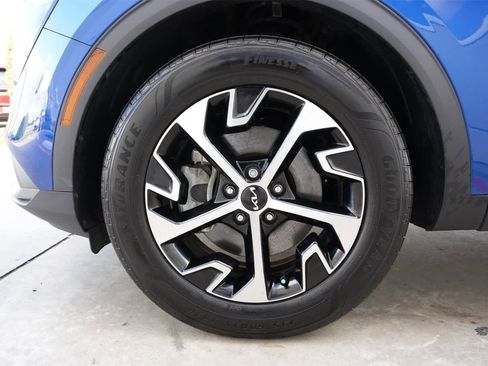 Used 2023 Kia Sportage EX image 26