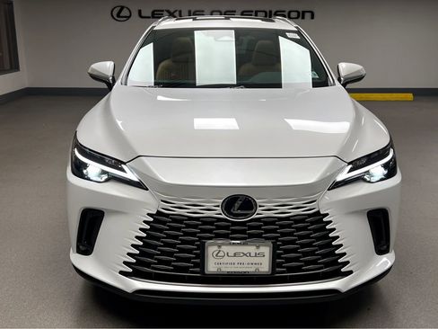 Certified 2026 Lexus RX 350h AWD/4WD image 2