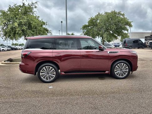 Used 2025 INFINITI QX80 Sensory w/ Premium Cargo Package AWD/4WD image 10