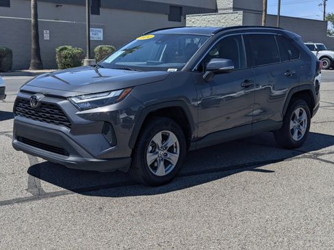 Used 2024 Toyota RAV4 XLE FWD image 5