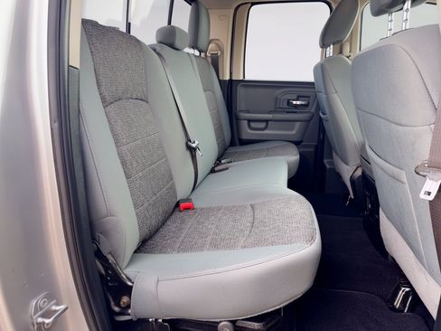 Used 2018 RAM 1500 Lone Star RWD image 28