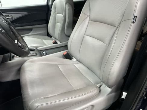 Used 2023 Honda Ridgeline RTL-E image 10