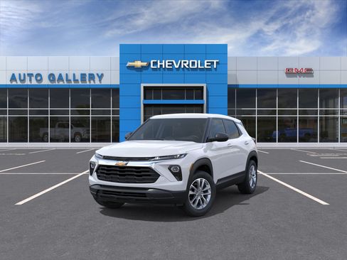 New 2026 Chevrolet TrailBlazer LS w/ LS Convenience Package FWD image 9
