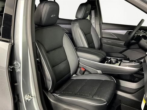 New 2026 Buick Enclave Sport Touring w/ Super Cruise Package image 11