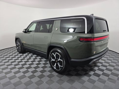 Used 2024 Rivian R1S Launch Edition AWD/4WD image 3
