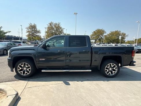 Used 2018 GMC Sierra 1500 SLT AWD/4WD image 4