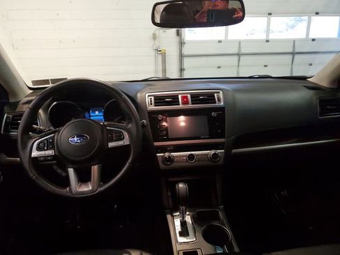 Used 2017 Subaru Legacy 3.6R Limited image 13