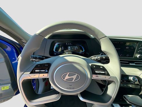 New 2026 Hyundai Elantra SEL Sport Premium image 38