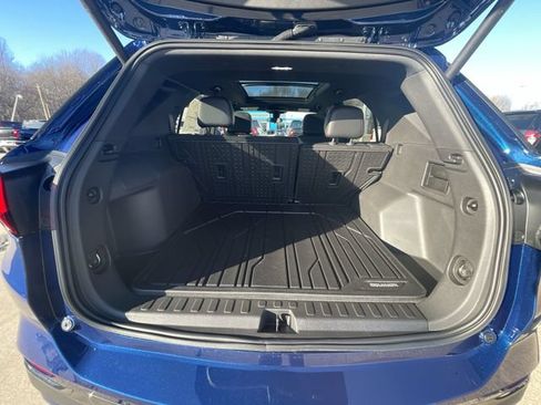 Used 2023 Chevrolet Equinox RS w/ LPO, Floor Liner Package AWD/4WD image 28