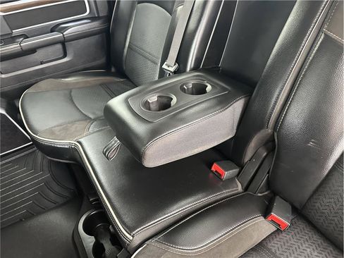 Used 2024 RAM 2500 Laramie w/ Safety Group AWD/4WD image 18