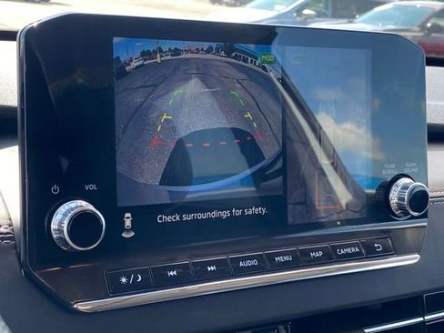 Used 2024 Mitsubishi Outlander SE Black Edition image 11