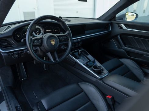 Used 2021 Porsche 911 Turbo S image 22