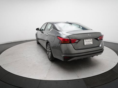 Certified 2025 Nissan Altima 2.5 SV image 33