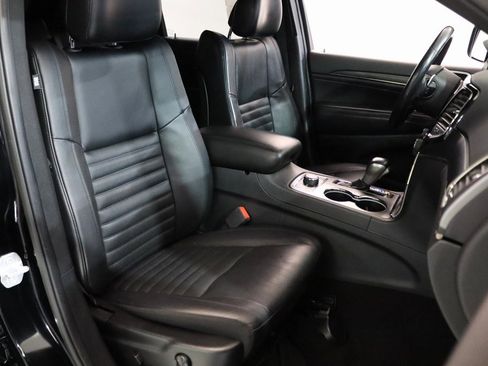 Used 2020 Jeep Grand Cherokee Limited X image 13