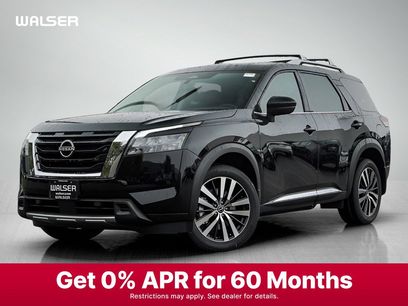 New 2025 Nissan Pathfinder Platinum w/ Cargo Package