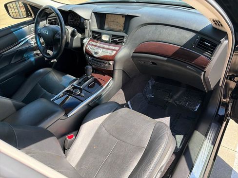 Used 2011 INFINITI M37 w/ Premium Pkg RWD image 21