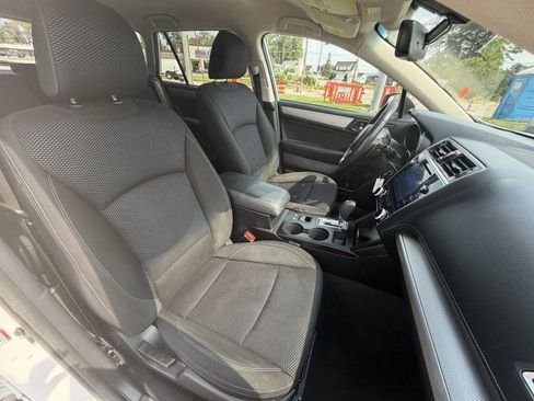 Used 2019 Subaru Outback 2.5i Premium AWD/4WD image 14