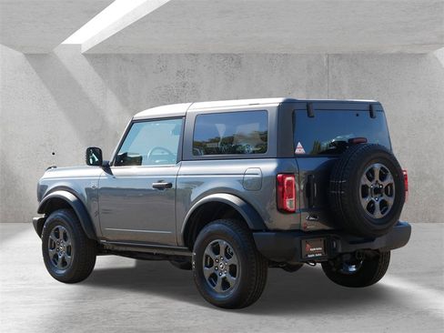 Certified 2023 Ford Bronco Big Bend image 4