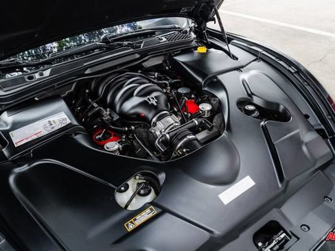 Used 2018 Maserati GranTurismo Sport RWD image 72