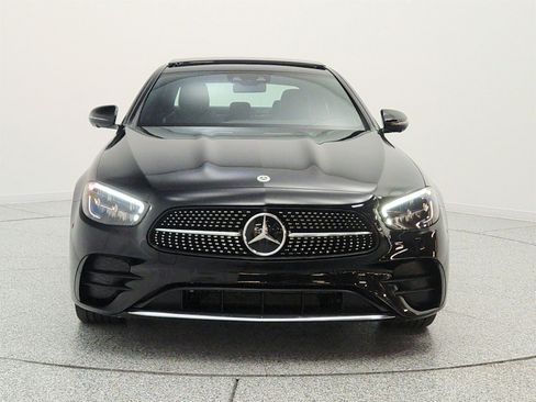 Certified 2022 Mercedes-Benz E 450 4MATIC Sedan image 2
