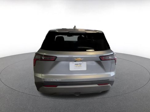 Used 2025 Chevrolet Equinox LT image 13