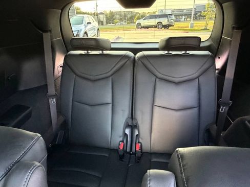 Used 2024 Cadillac XT6 Sport w/ LPO, Bronce Accent Package AWD/4WD image 19