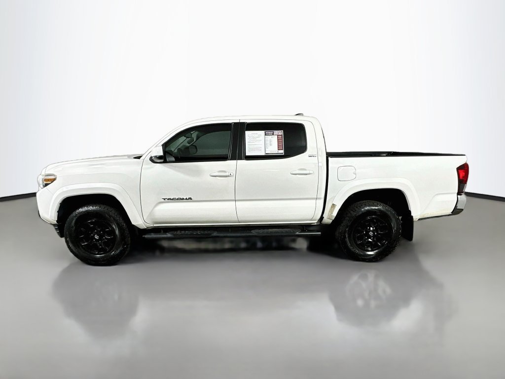 Used 2019 Toyota Tacoma SR5 RWD image 5