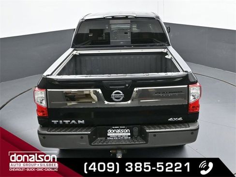 Used 2017 Nissan Titan Platinum Reserve image 20
