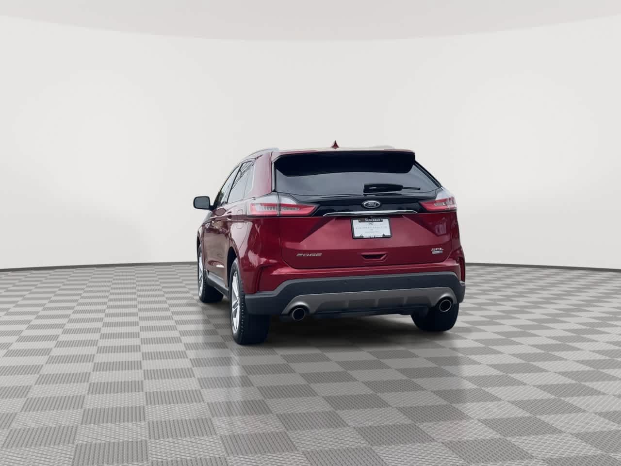 Used 2019 Ford Edge SEL w/ Equipment Group 201A AWD/4WD image 7