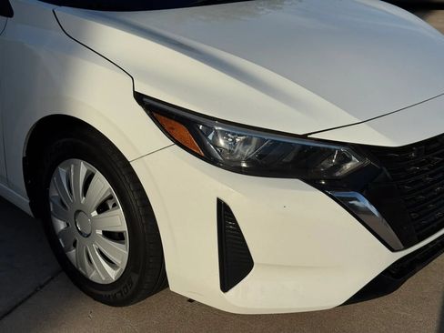 Used 2024 Nissan Sentra S FWD image 42